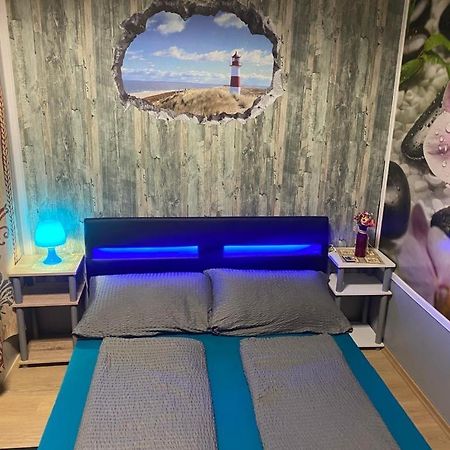 Hipokratios 3 Zimmer Mit Gemeinschaft Wc Fürth 외부 사진
